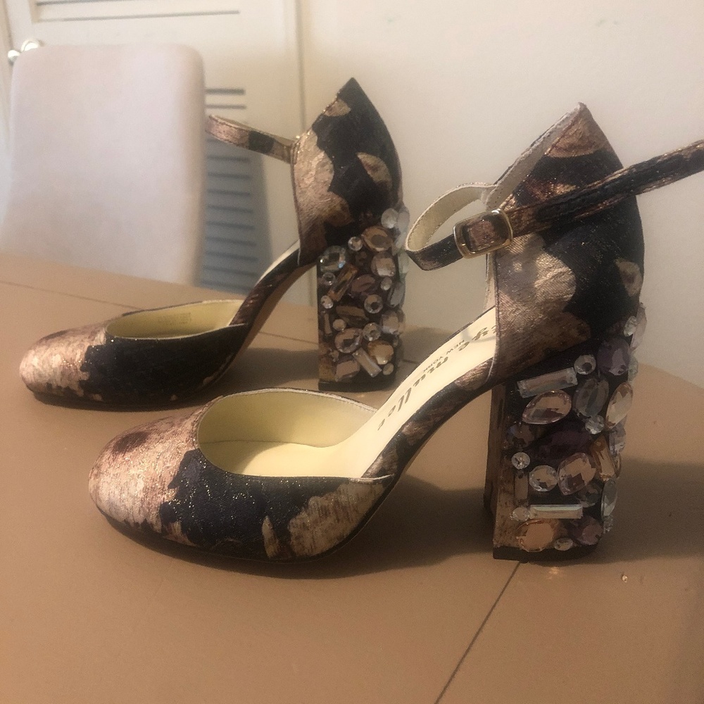Beautiful Floral women's heels